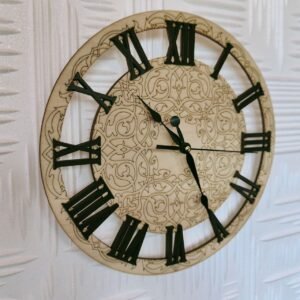 Orologio da parete decorato con numeri romani in rilievo | 30cm - 12" | Wall-clock