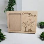 Cornice Portafoto con Nomi- 24x18 - Ideale per San Valentino. (Foto 11x15)