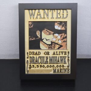 Lightbox OnePiece - Dracule Mihawk - WANTED - 13x18cm - incorniciato - USB - cavo usb-c incluso