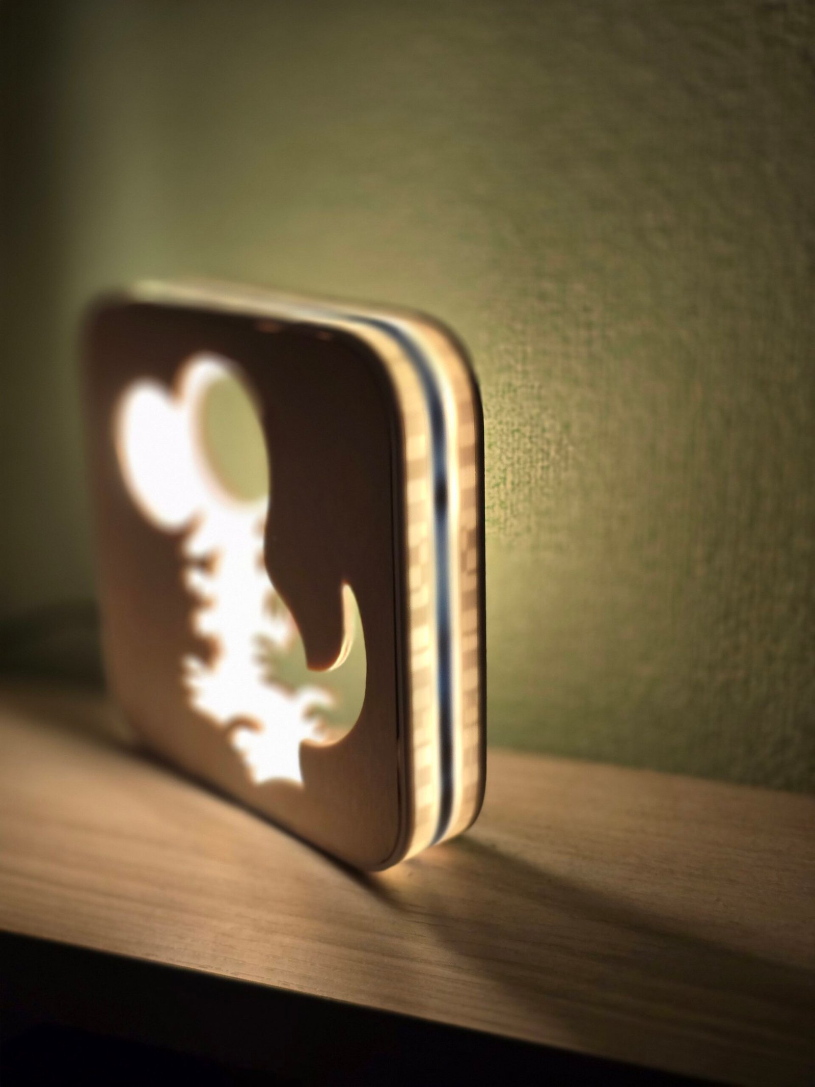 Lampada da Comodino Dinosauro – Stampa 3D & Incisione Laser | USB | Luce Notturna per Bambini - immagine 6