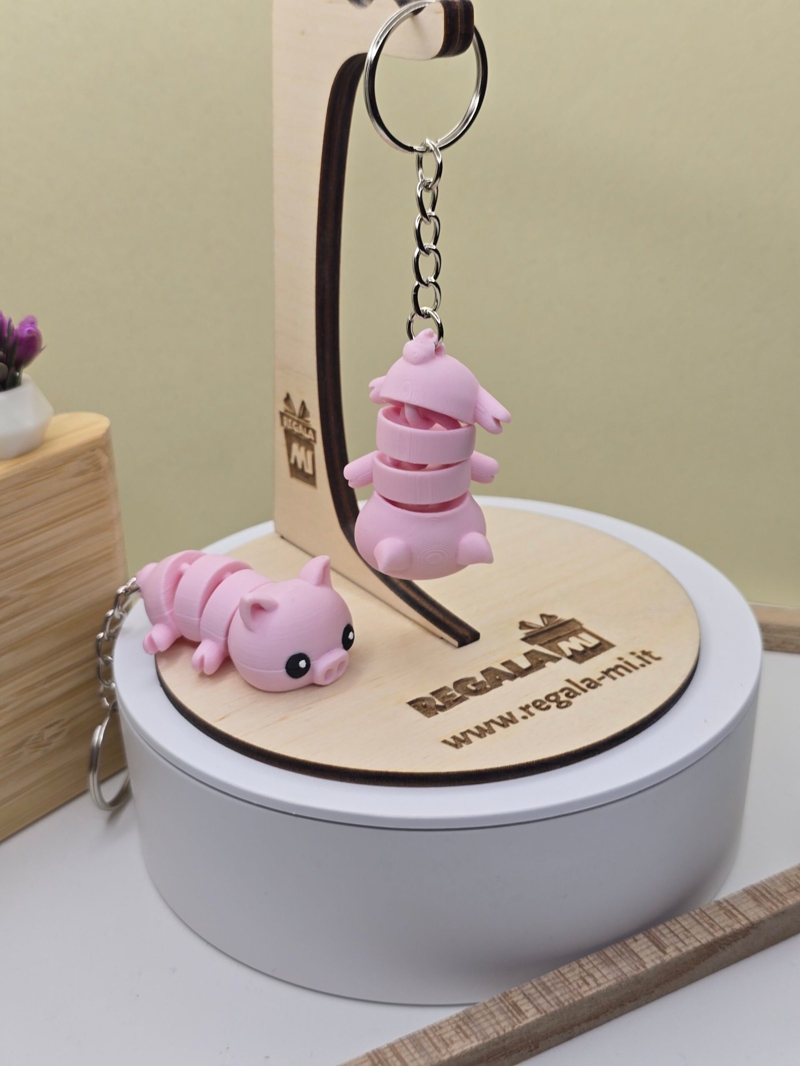 Portachiavi Maialino Articolato – Stampa 3D | Design Tenero e Flessibile | Accessorio Decorativo - immagine 2