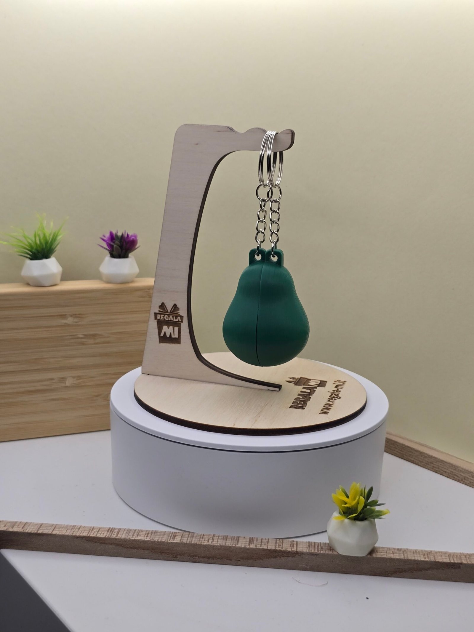 Coppia di Portachiavi Magnetici Avocado – Stampa 3D | Idea Regalo Romantica | Si Uniscono Quando Avvicinati - immagine 2