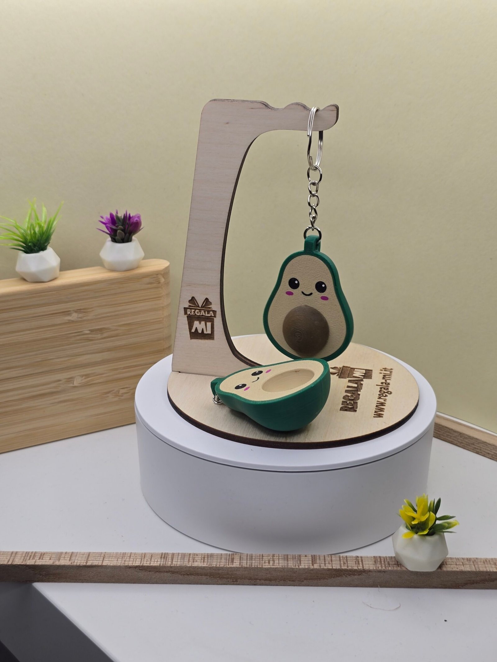 Coppia di Portachiavi Magnetici Avocado – Stampa 3D | Idea Regalo Romantica | Si Uniscono Quando Avvicinati - immagine 3