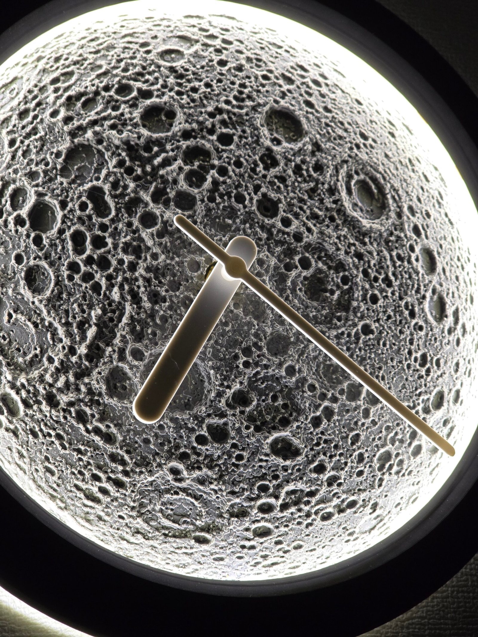 Orologio da parete Luna con LED USB